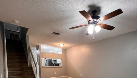 8674 Hunters Key Cir