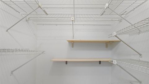235 Prescott L
