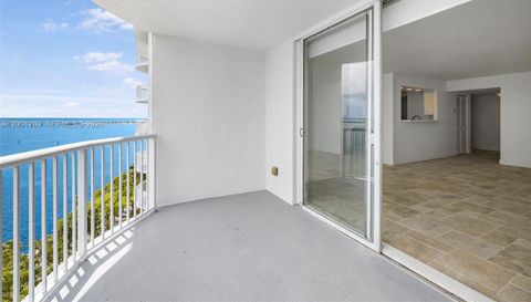 1420 Brickell Bay Dr