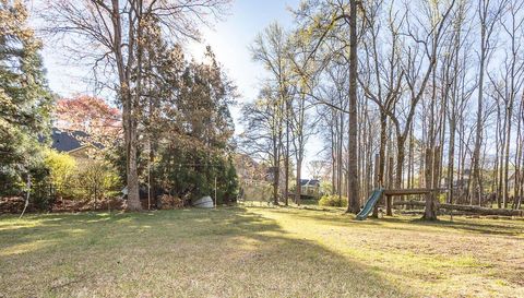 23 Weatherby Dr