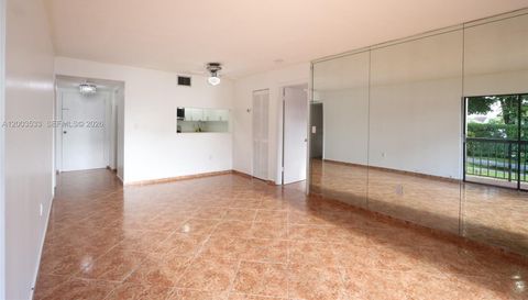 995 Sw 84th Ave