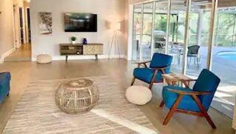 990 Town Terrace