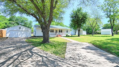 120 Janice Ln