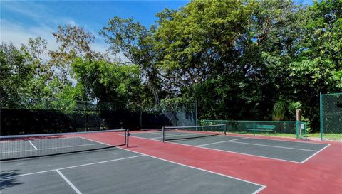 340 GULF OF MEXICO DRIVE