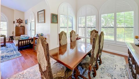 1205 War Eagle Blvd