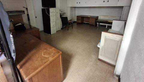 5880 Christy Boulevard