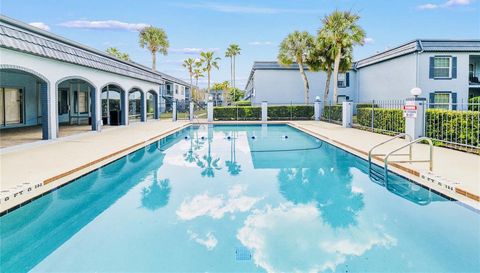 5200 CURRY FORD ROAD