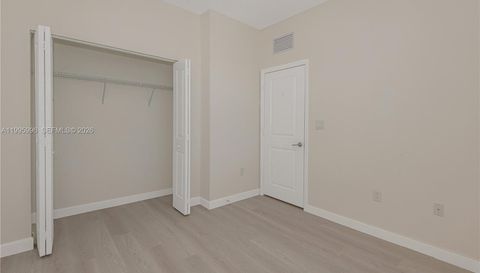14732 181 Terrace
