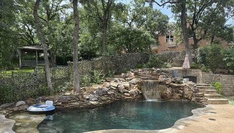680 Chaparral Ct