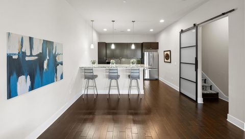 8200 Southwest Pkwy