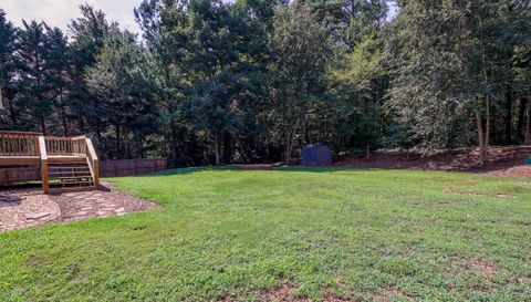 100 Chapman Oak Dr