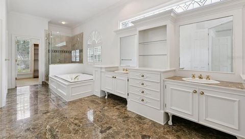 9017 GREAT HERON CIRCLE