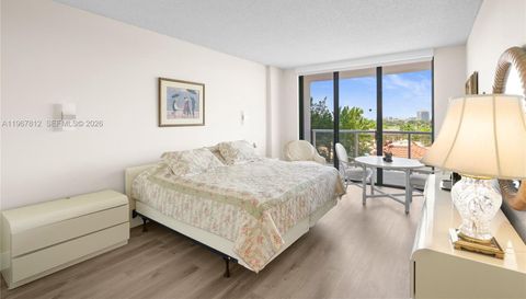 20281 E Country Club Dr