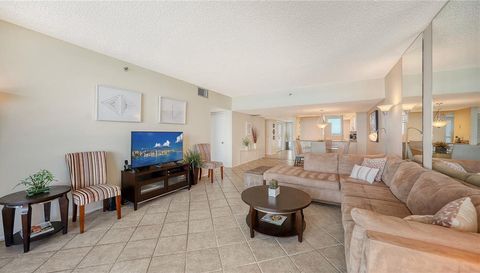 1055 GULF OF MEXICO DRIVE