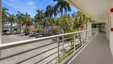 6085 BAHIA DEL MAR CIRCLE