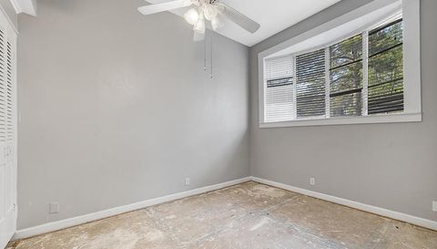 2305 Cherry Hill Rd