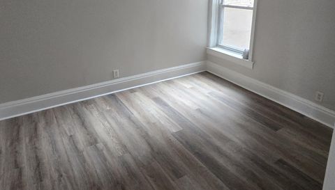 4354 W Washington Blvd