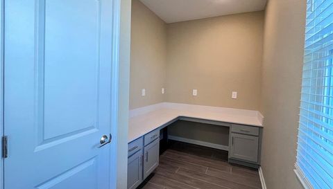 2741 JUMPING JACK WAY