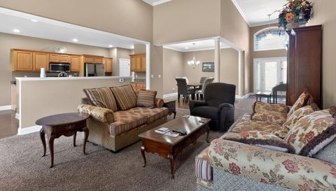 504 Autumn Grove Cir