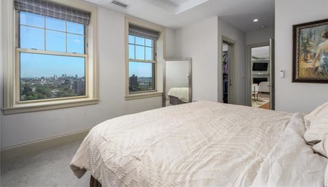 232 N Kingshighway Boulevard