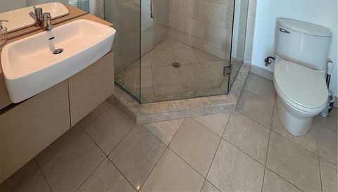 200 Biscayne Boulevard Way