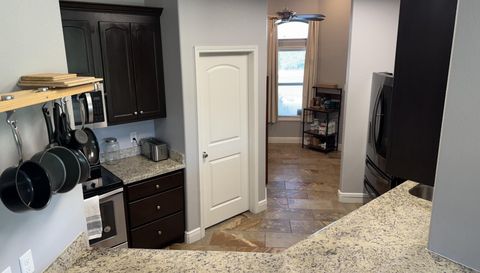 431 La Vista Dr