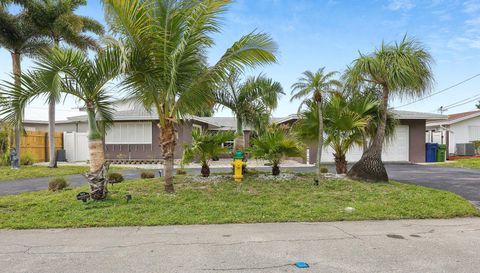 2100 NE 24th St