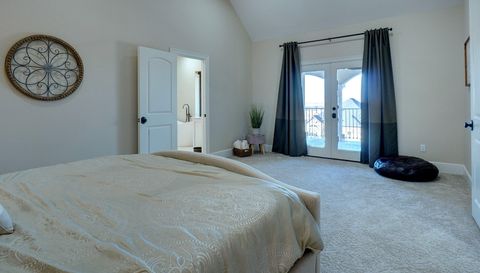 9033 Quarry Hill Ct