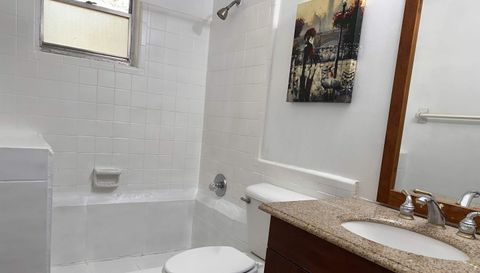 2053 NW 31st Pl