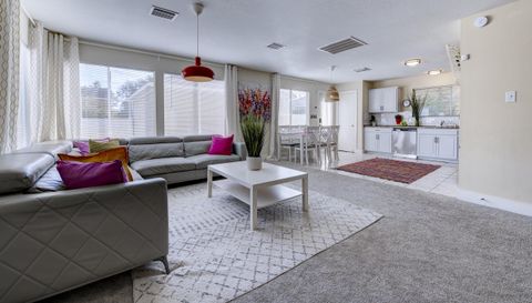 3818 E Traditions Ct