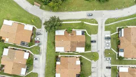 15437 Crystal Lake Dr