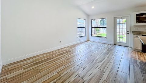 637 STARSTONE DRIVE
