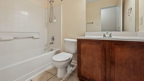 1253 Mountain Peak Dr