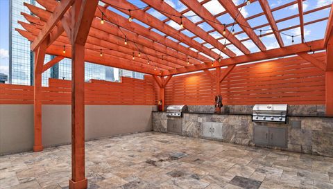 3338 Peachtree Rd NE