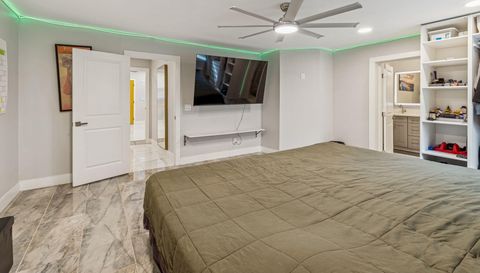 1102 E River Cove St