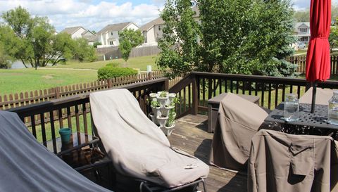 1027 Blackthorn Cove