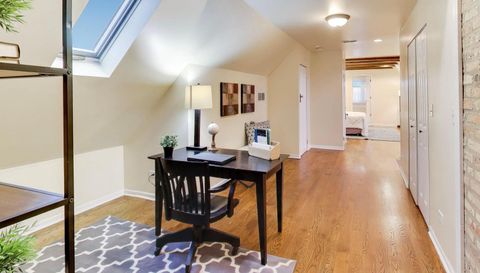 3358 N Monticello Avenue