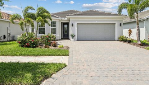 10004 Coral Shore Dr