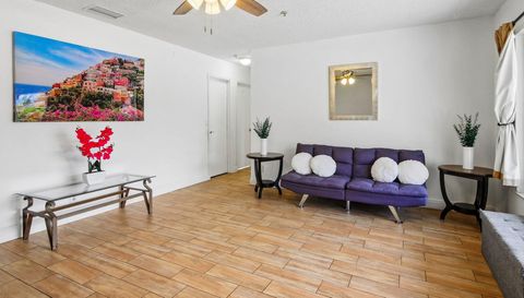 7506 NW 42nd St