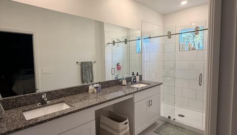 10805 Fanning Spgs Ct