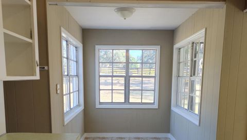 1838 NE 145th Avenue Rd