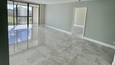 5951 Wellesley Park Dr