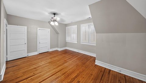 425 Roanoke Ave
