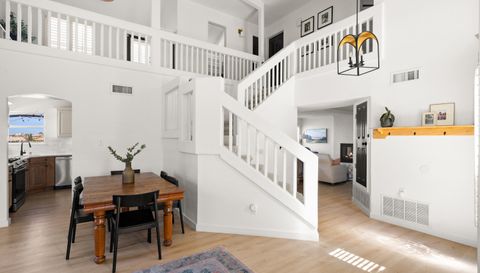 1645 Playa Del Sol St