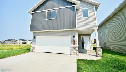 2387 Eagle Valley Drive S