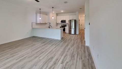 1320 Rio De Janeiro Ave