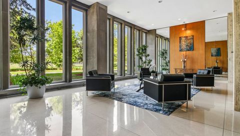 4800 S CHICAGO BEACH Drive