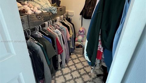 10211 Fontainebleau Blvd