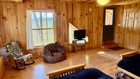 8734 Highway 76 W