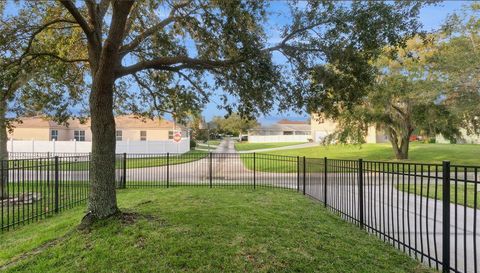 1030 BENDING OAK TRAIL